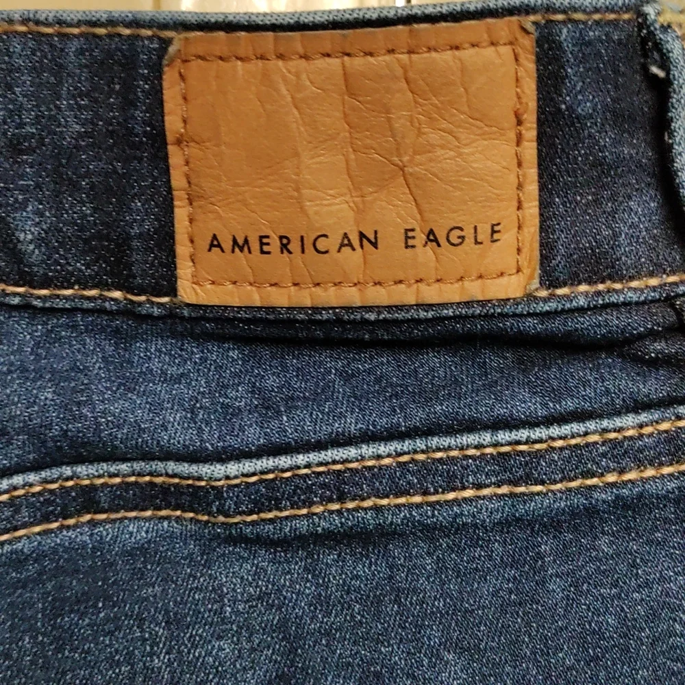 COPY - American Eagle stretch jeans 👖 - Picture 3 of 7